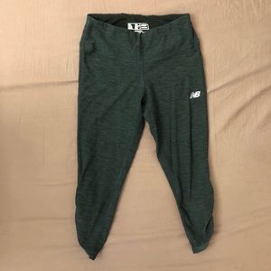 New balance nb dry leggings. (Capri length)